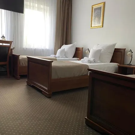 Hotel Constancja 3*